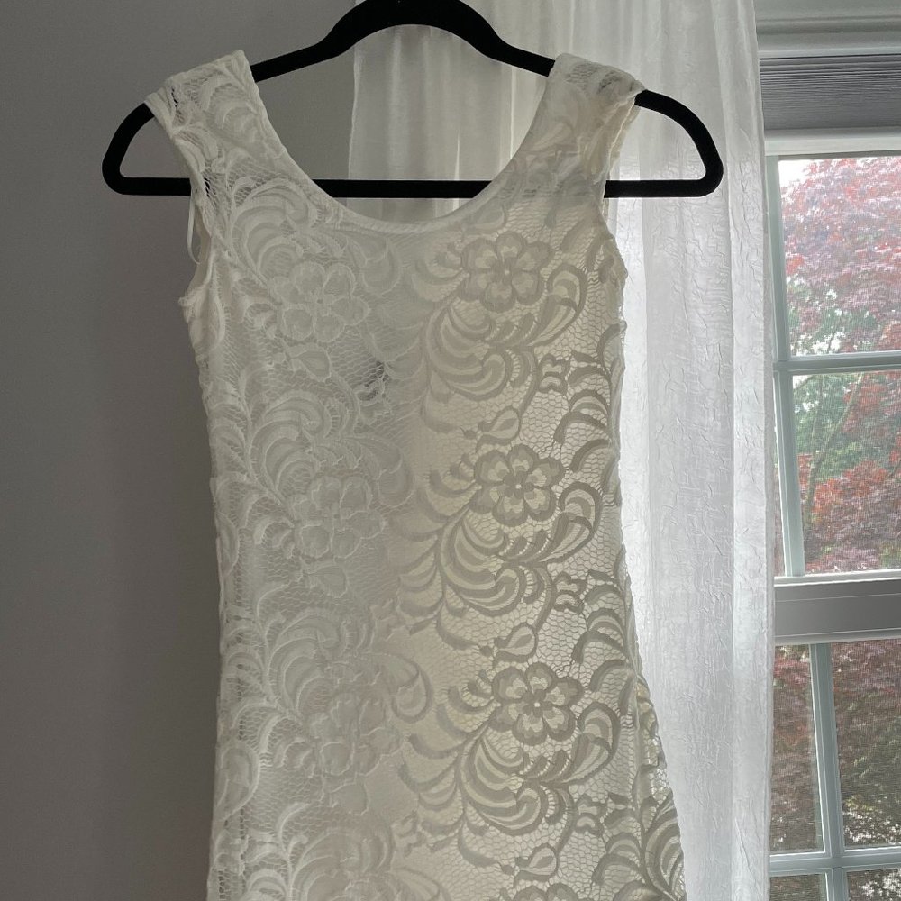 white lace dress
